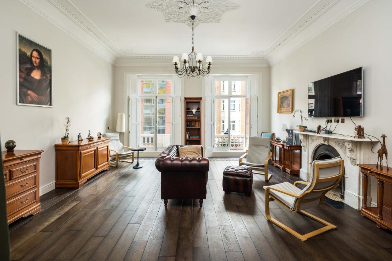 לונדון 4 Bedroom House Up To 10 People At Heart Of Kensington And Chelsea מראה חיצוני תמונה