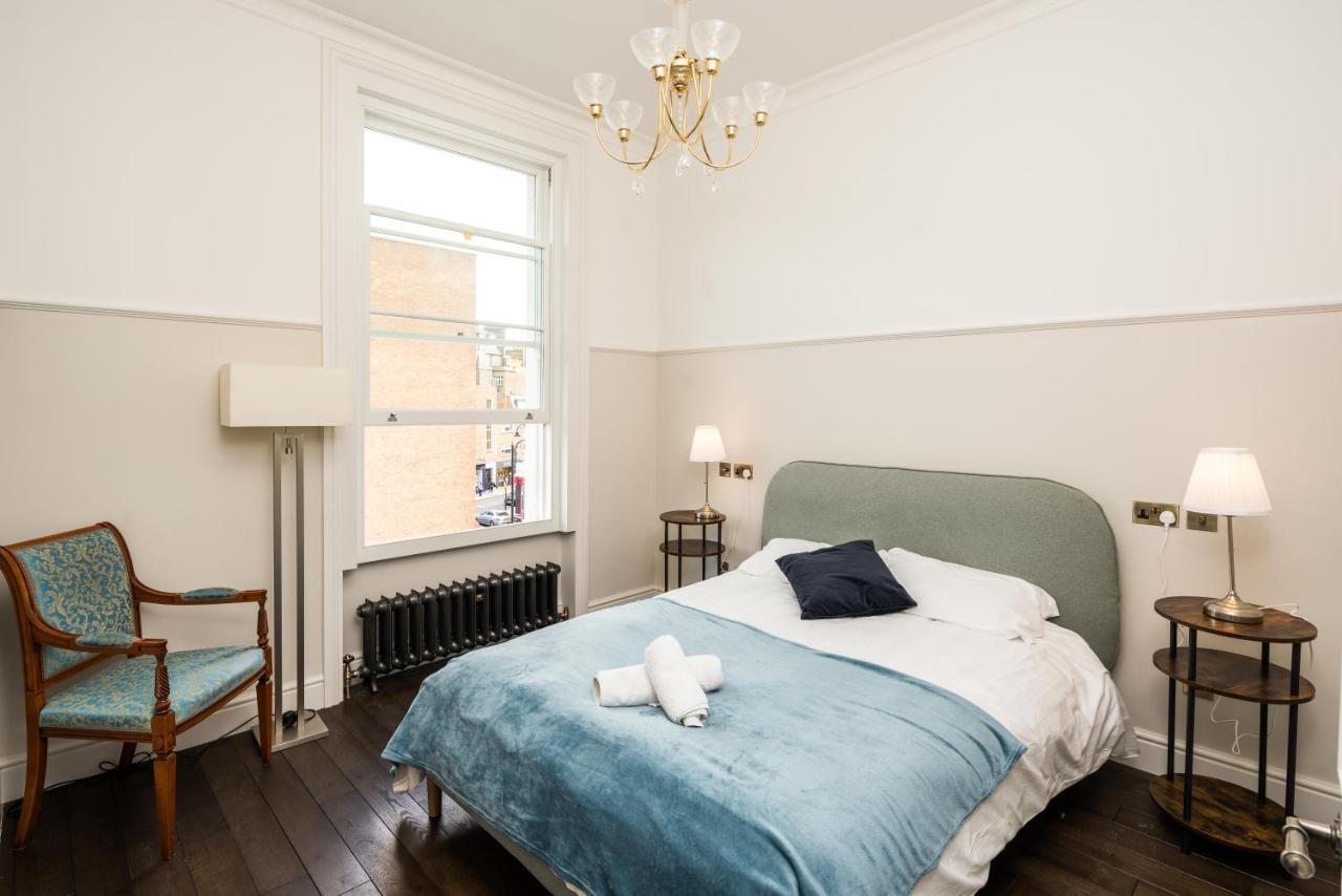 לונדון 4 Bedroom House Up To 10 People At Heart Of Kensington And Chelsea מראה חיצוני תמונה